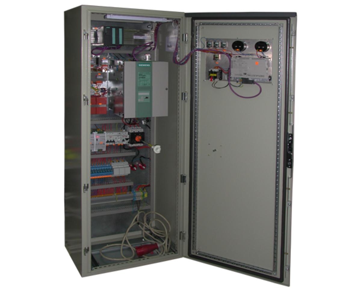 Temperature controllers for temperature sensor Pt100
